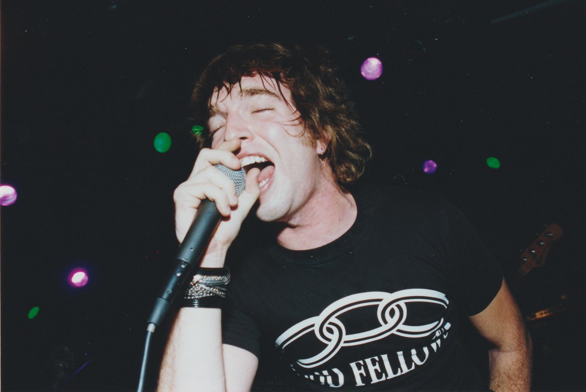 Gut Feeling Podcast w <a href="/stevebays/">Steve Bays</a>, on: <a href="/HotHotHeat/">HOT HOT HEAT</a>'s Make Up the Breakdown re-release on <a href="/subpop/">Sub Pop Records</a>, + future plans; <a href="/furtradeband/">FUR TRADE</a>'s new Christmas single; Victoria's HC/Emo scene in the '90s; and more!

Up now on Apple/Spotify, subscribe to the newsletter at: buttondown.email/GutFeeling/arc…