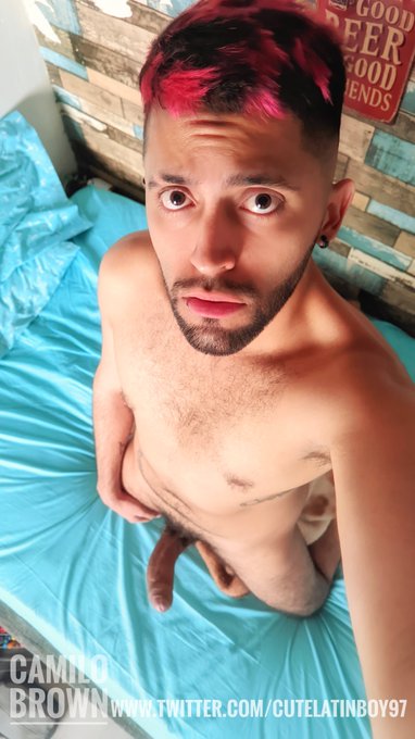 Amanecí muy duro ? https://t.co/5F4RWJ8okX