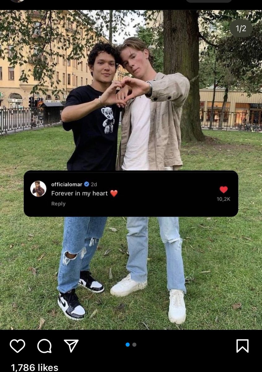 froouug's tweet photo. i’m gonna cry wtf is this https://t.co/K25T47Fjqp