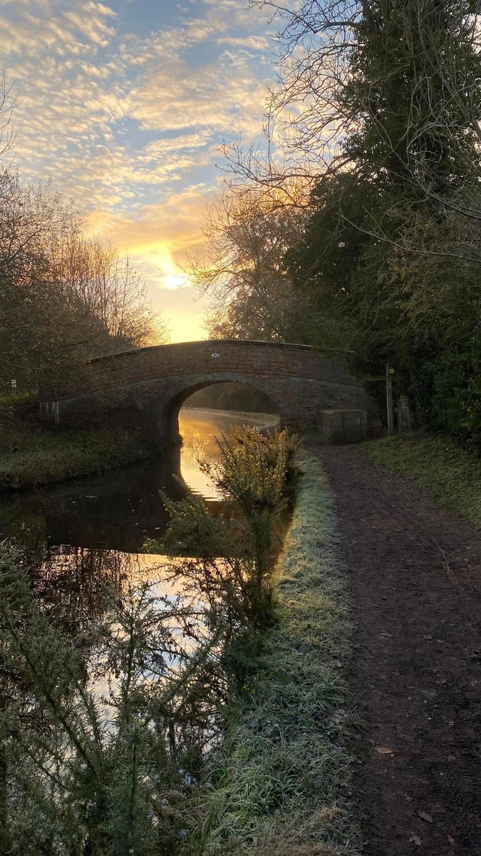 NBLiberty1's tweet photo. “We wanderers, ever seeking the lonelier way, begin no day where we have ended another day; and no sunrise finds us where sunset left us.” (Kahlil Gibran) https://t.co/e7sSrgFEmf