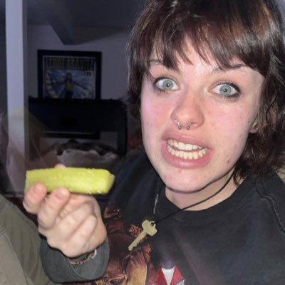 Moldluvr2004's tweet photo. #NewProfilePic https://t.co/YnyIbQbG8F