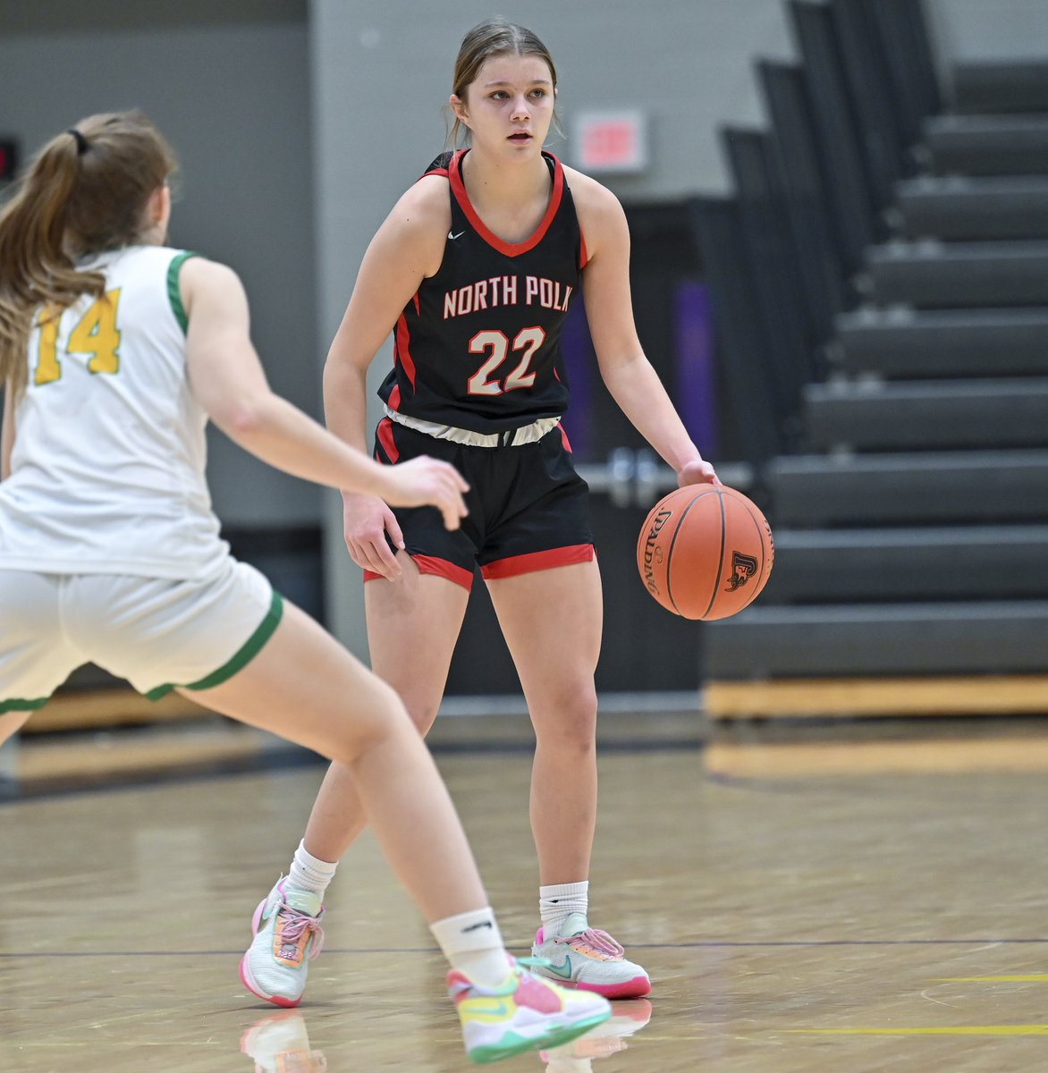 MasonHAsher's tweet photo. ❄️ Winter Tip-Off Classic Notes ❄️

🔥Abby Tuttle - 2025 5’8 PG
🎯North Polk HS (IA)

➕ High basketball IQ
➕ Limits mistakes / great passer
➕ Good feel for the game with the ball

🏀 16 points, 8 rebounds, 4 assists in a 51-48 loss vs CR Kennedy

✅ DI Prospect w high floor https://t.co/ZaCw7e0ktT