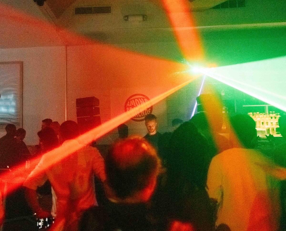 hichamoaj's tweet photo. Our first Among Friends event was 4 months ago. We just had our 6th one this weekend. Here are some highlights of all these past shows 🕺🪩💃 https://t.co/lT9DBJJ7VC