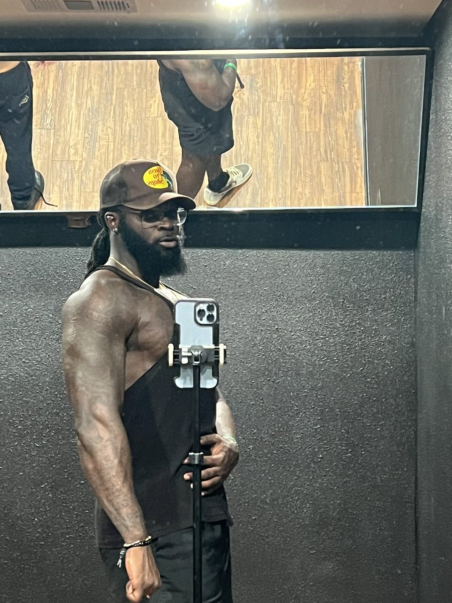 Still uploading…🔄