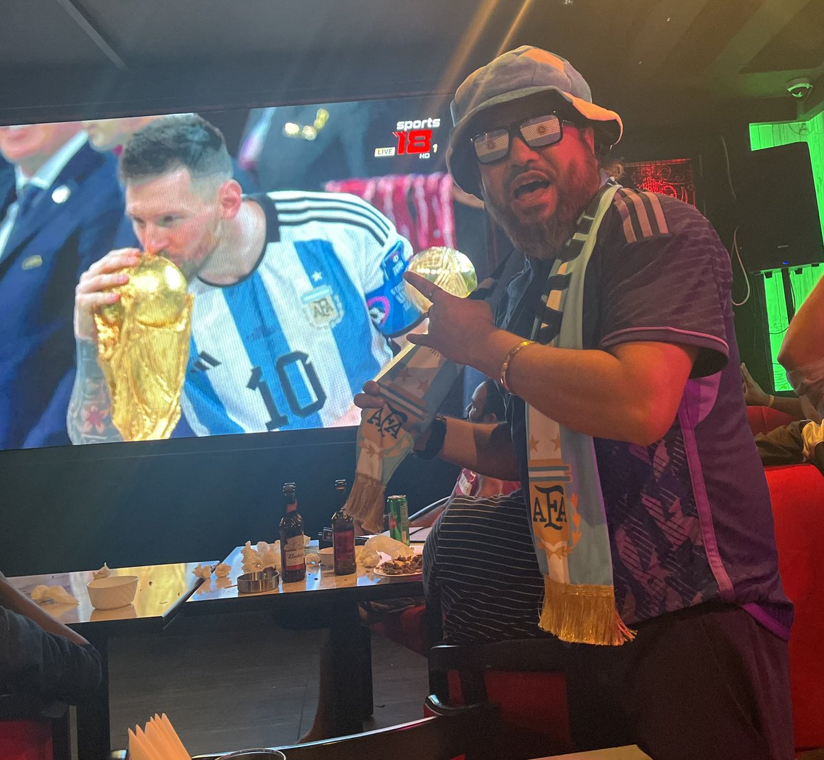 LepchaKool's tweet photo. Finally The Greatest Player of all times lifted the World Cup😍🤘💪 #VamosArgentina  😍supporting Messi 😍supporting Argentina 🇦🇷😍 #FIFAWorldCup #leomessiok #TeamMessi #PSG_inside #MessiCirque  #adidasoriginals #adidas #fundacionmessi #FCBarcelona #10_LionelMessi https://t.co/n7kQraaMPx