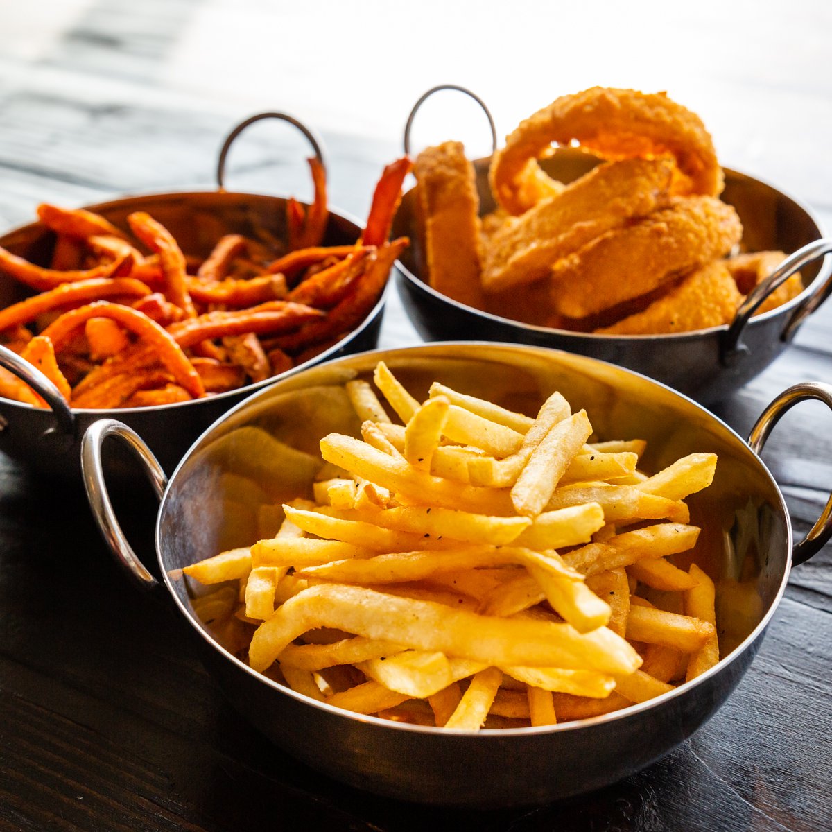 The only things that you need on your wish list this season are delicious fries and onion rings from VUE! #VUE #LBC #LongBeachHotels