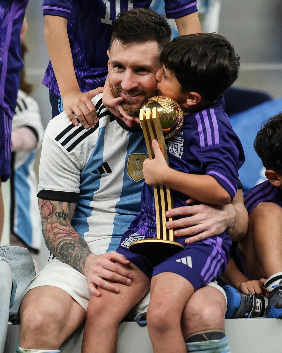 enews's tweet photo. The G.O.A.T. and his kids. 🥺❤️ Messi celebrates Argentina's #WorldCup win with his wife, Antonela Roccuzzo, and their 3 boys. https://t.co/5TSI3SC7ig https://t.co/XSLlLNVHaU