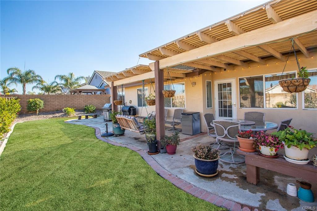 #newonmarket in South Corona! 
Single story, 4 bedroom, 2 bathroom
961 Cowhide Rd. entertaining offers between at $750,000-$775,000
#lovewhatyoudo #peoplematter #itsallaboutmyclients #laurieeickhoff #bre01996594 #inlandempire #corona #southcorona #singlestory #nohoa