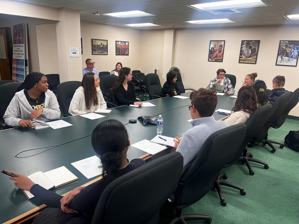 RIDeptEd's tweet photo. Commissioner @AInfanteGreen spoke with the Student Advisory Council at their monthly meeting tonight. Students from around Rhode Island discussed implementing the revised high school graduation requirements, a newly-awarded mental health grant and more. https://t.co/ERvDxSj3pt