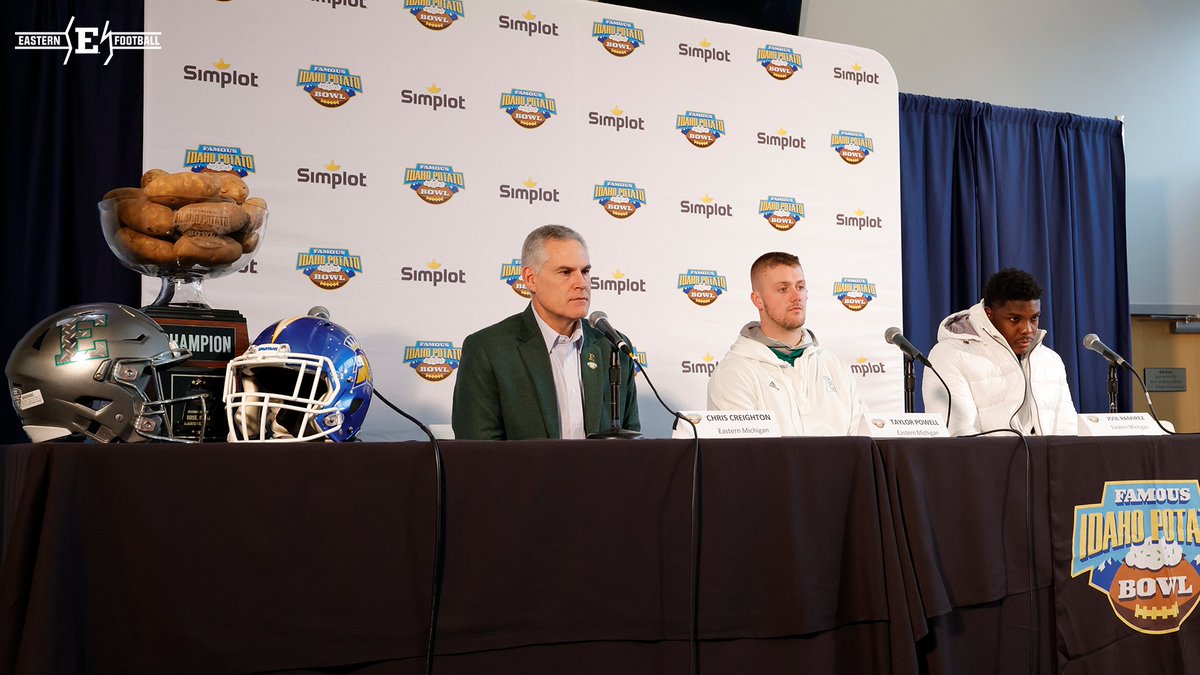 EMUFB's tweet photo. .@IDPotatoBowl 𝐏𝐫𝐞𝐬𝐬 𝐂𝐨𝐧𝐟𝐞𝐫𝐞𝐧𝐜𝐞 𝐃𝐚𝐲 ✅

#EMUEagles | #ETOUGH⛓️ | #StackEm https://t.co/NRGZFT8XQl