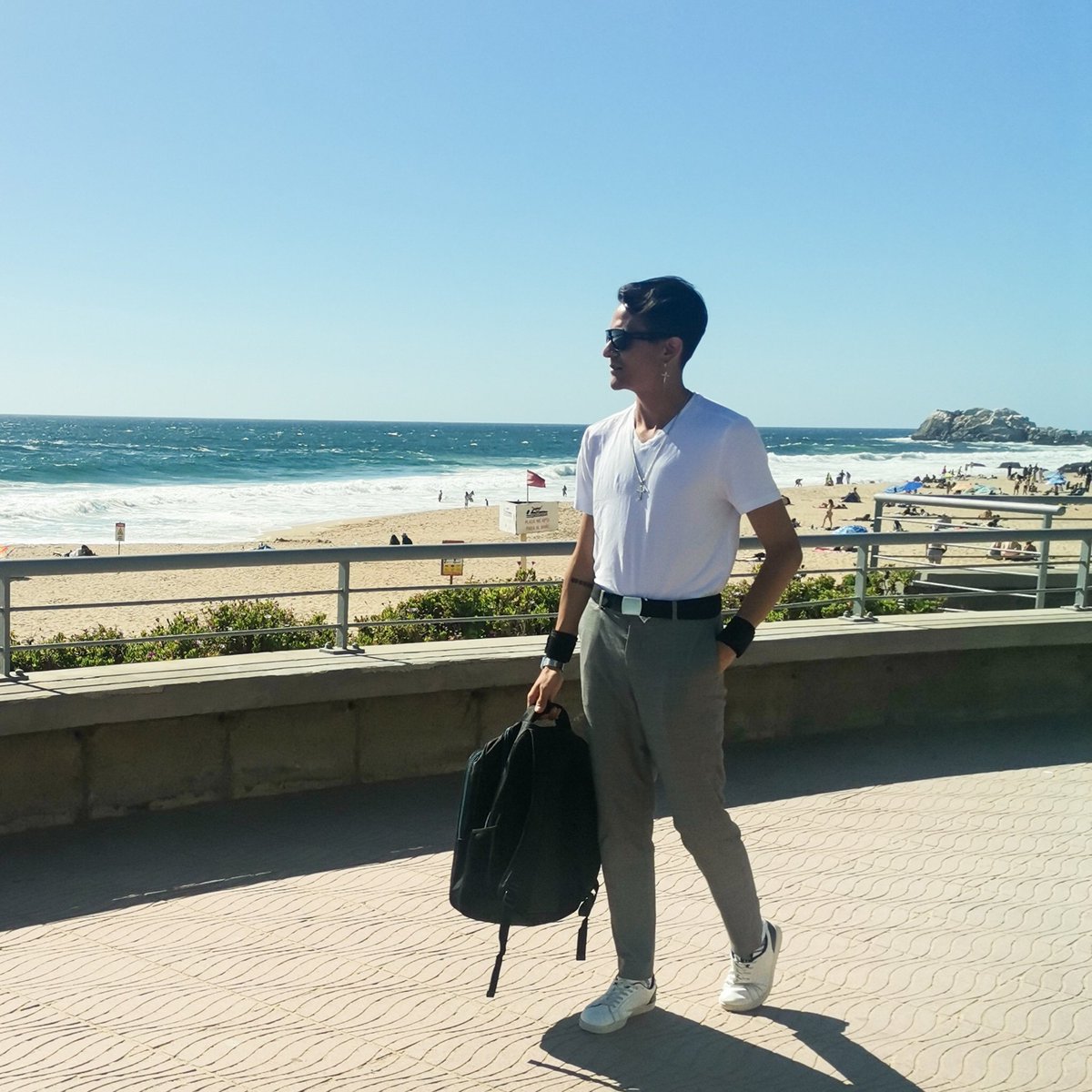 Sant1Life's tweet photo. Una vida sencilla es lo que busco, preocuparme por mi primero. Cosa que perdí con el tiempo... 🖤🙌🏻-S'J'GA- #VinadelMar #viña #viñadelmar #reñaca #quintaregion
#Sant1Life https://t.co/X6bVwk1igw