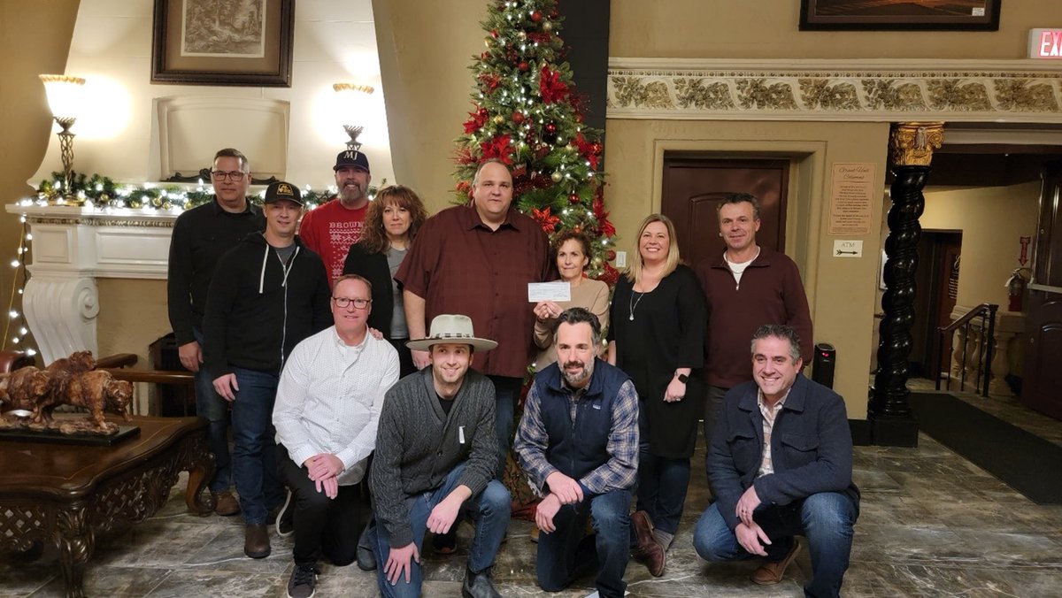 PrairieSouth's tweet photo. Thank you River Street Promotions for their generous donation of $85,000 to Mental Health Wellness Initiatives in Prairie South and Holy Trinity Schools! These funds support our focus on student Mental Health and well-being and support division and individual school initiatives. https://t.co/MWTpSa5TkN