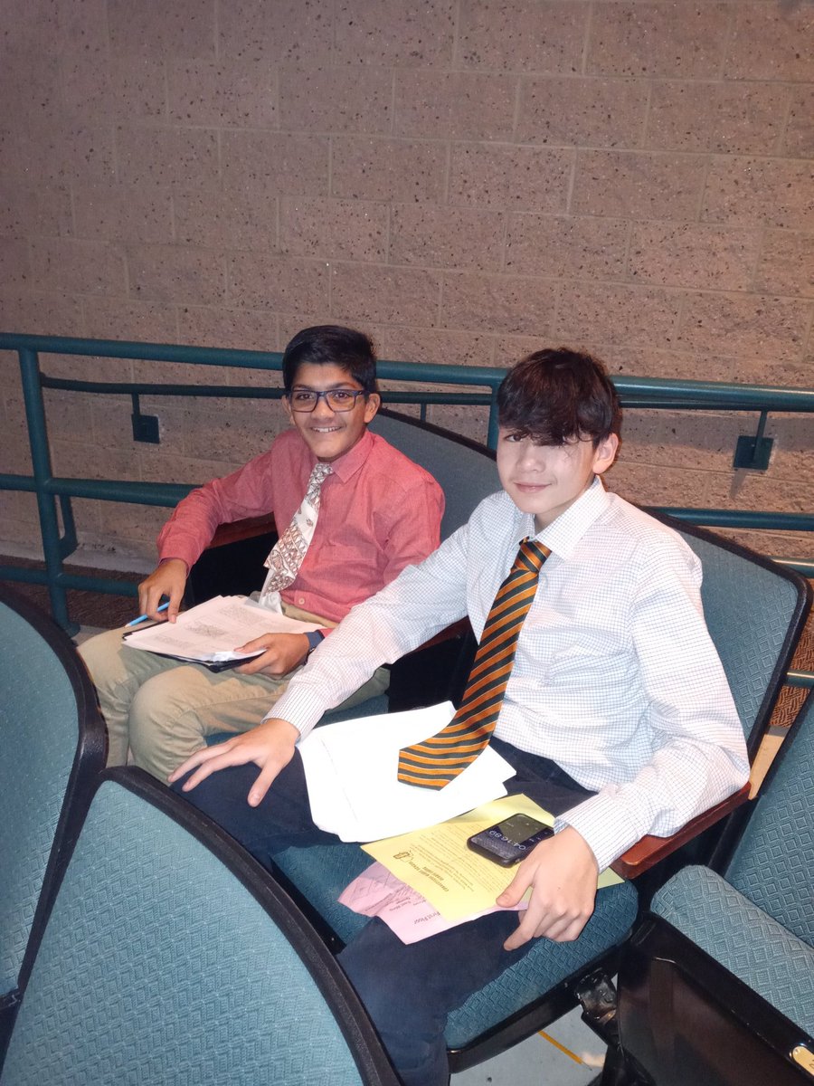 Congratulations to Toshan who placed first in speaker points and Henley who placed sixth in speaker points this past weekend at their debate tournament. Also,their team qualified for the April championship tournament. #bmspride @WatsonBryan7 @ShannonMaricon1 @taranovichj1