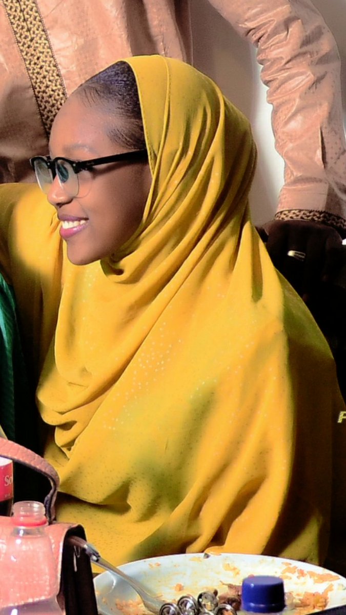 Esseetah tweet media