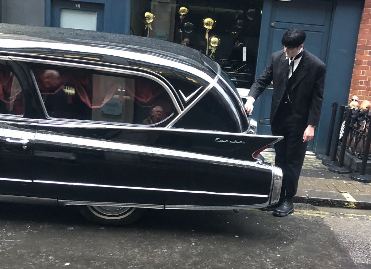 Philip Treacy tweet media