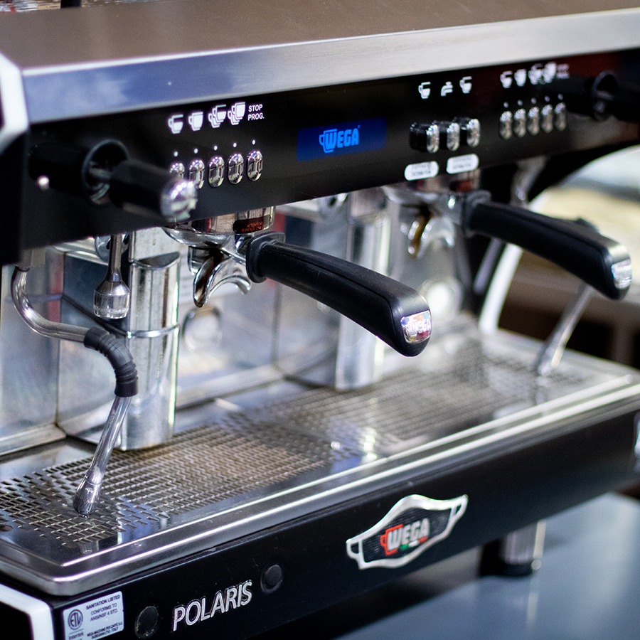 ABQCoffeeEquip's tweet photo. Not sure what equipment is right for you? Contact us at https://t.co/f06A90USEs and get a free consultation from our experts on the best fit for your needs! 😁 https://t.co/YEjnhmarJV