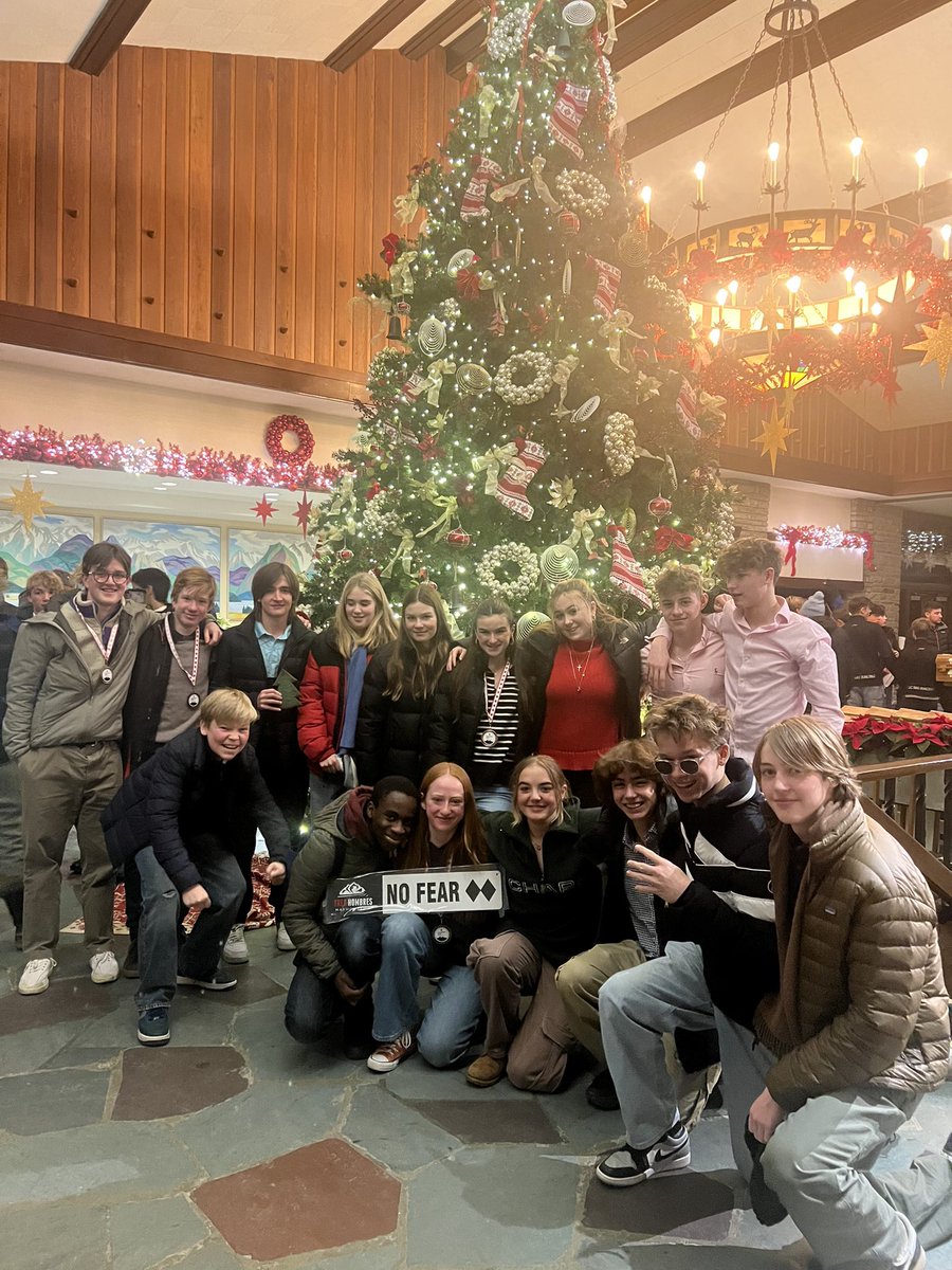 welly_ski's tweet photo. 2nd PLACE IN THE CANADA CUP! what an achievement! A big thanks from Wellington to the organizers out here in Jasper, our coaches Rob and Brodie and to Mr Mancuso and Mrs Cantwell for taking the whole team out to Canada. We will be back blazing for next year! https://t.co/dG5xP0yZw1