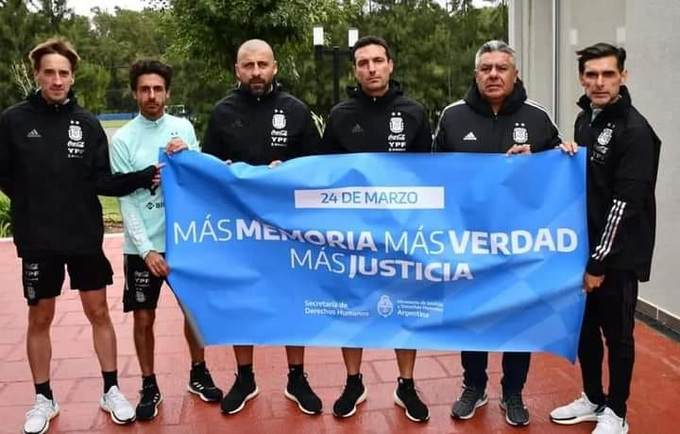 osvwal's tweet photo. ESTA FOTO LE DUELE A LA DERECHA. https://t.co/GdrDnnNoQl
