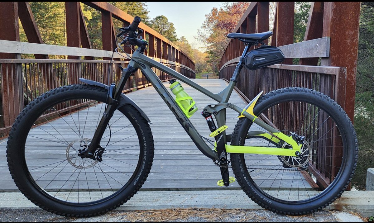 FrankRoder's tweet photo. @TrekBikes please make another full stache 8 . Love my 2017 stache 7 and 19 full stache 8 almost more then my kids😂 https://t.co/Mt8mmPTqRe