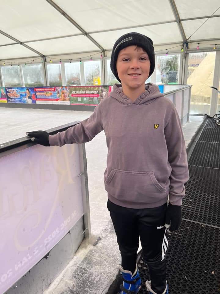CoastFamilies's tweet photo. Had a great time on the ice for our first event on the ice this Christmas https://t.co/VDFsDTa0ya