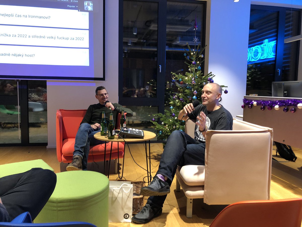 mdecky's tweet photo. Again after one year, the special live recording of @czpodcast. Nice tradition! #podcast #czpodcast #live https://t.co/E1s482cKGh