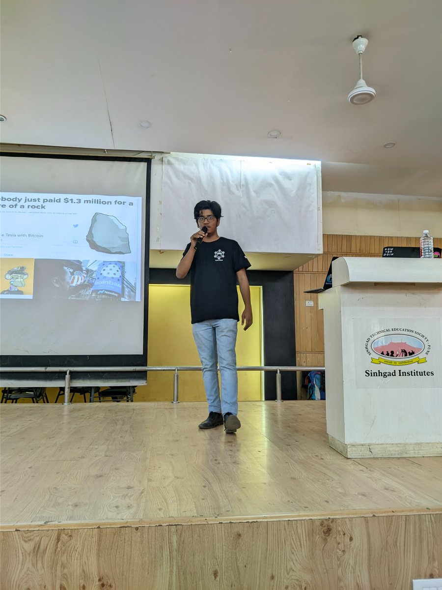 castlexblock's tweet photo. CastleBlock always aimed to literate their people about finances hence the result of it recently we successfully conducted our first event: Financial Literacy Masterclass at  @SinhgadCollege 
We were grateful to have @Zayed_patekari and @thesurajupadhye as our guest speakers !! https://t.co/sFv9FR89S4