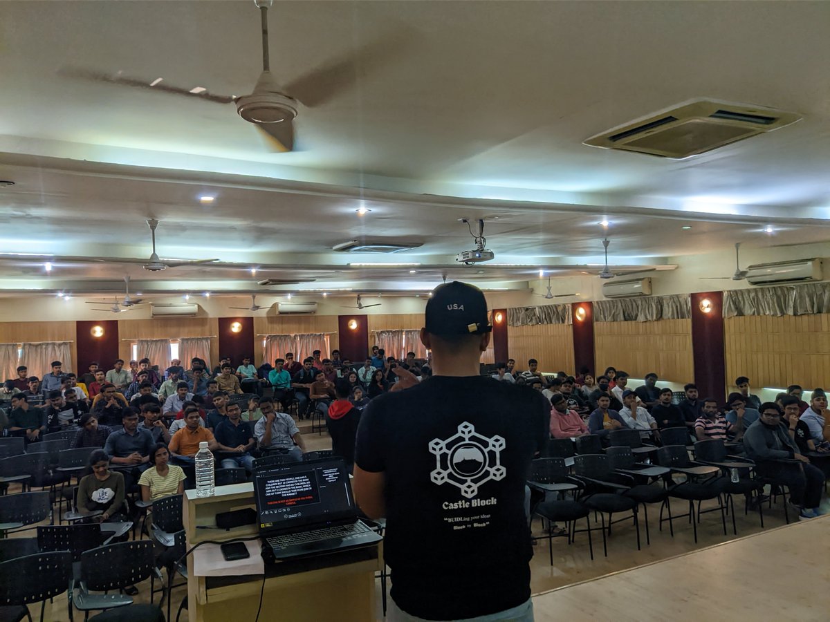 castlexblock's tweet photo. CastleBlock always aimed to literate their people about finances hence the result of it recently we successfully conducted our first event: Financial Literacy Masterclass at  @SinhgadCollege 
We were grateful to have @Zayed_patekari and @thesurajupadhye as our guest speakers !! https://t.co/sFv9FR89S4