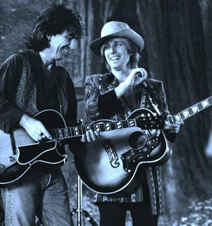 lofcr1's tweet photo. George Harrison and Tom Petty https://t.co/CMLHRG2kxG