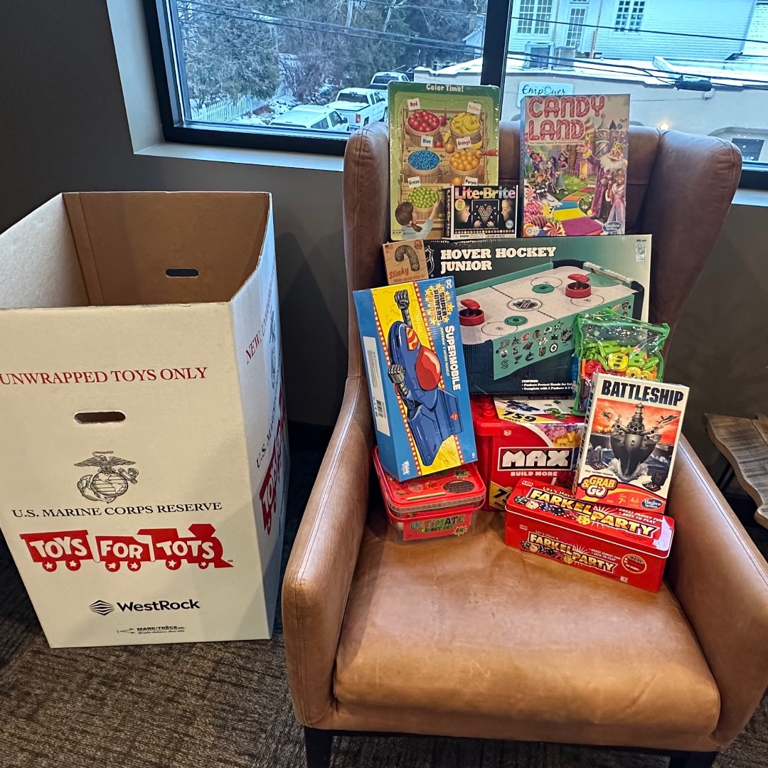 Thanks to these gift donations and more than $1,000 in cash donations, we purchased a lot of toys to make the holidays fun for many kids. We are grateful for our team's generosity!

#ToysforTots75th #OppidanGives