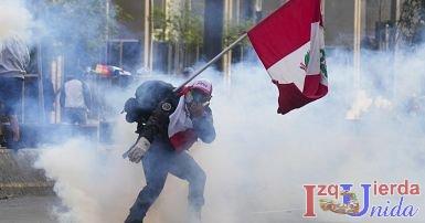 IzquierdaUnid15's tweet photo. Si salieran a las RRSS la misma multitud de ayer al ganar Argentina la final del Mundial para manifestarse contra la:
La situación en #PeruResiste
La manipulación Vs @CFKArgentina
El Bloqueo Vs Cuba. 
El Norte temblaría! 
Somos la #IzquierdaUnida de América. https://t.co/XJW43peYqy