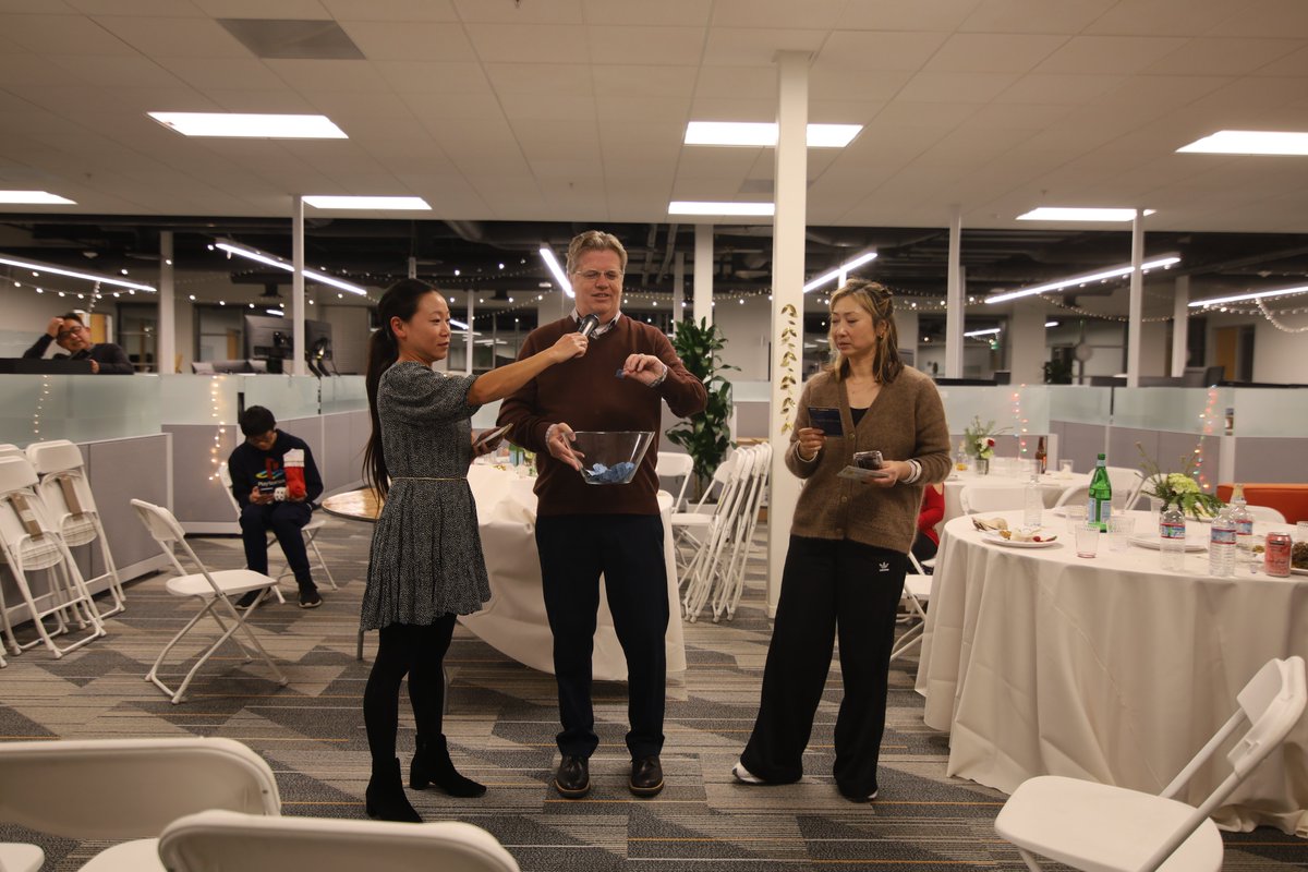 cPacket's tweet image. #cPacket #Milpitas office (HQ) #holidayparty.

#cloud #AIOps #visibility #hybridcloud #datacenter #security #networkanalysis #networkmonitoring #IT #happyholidays