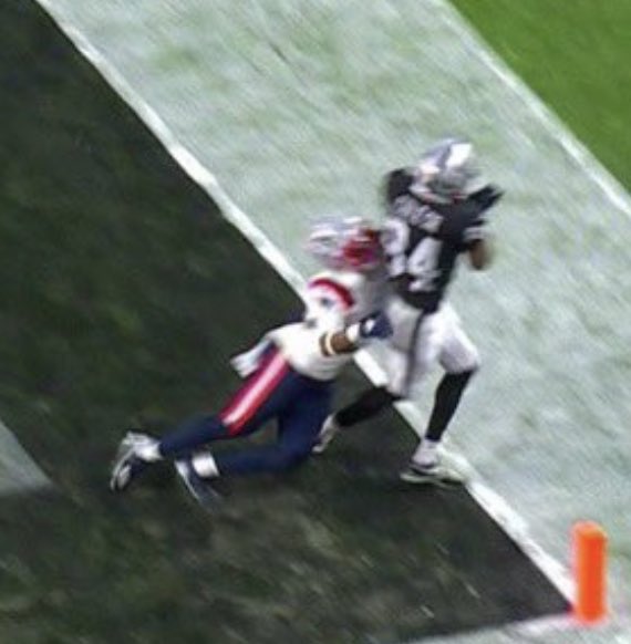Marklats's tweet photo. @hpitboss Maybe they were busy looking at this “TD” in the Pats/Raiders game. https://t.co/05XrVYTxTV