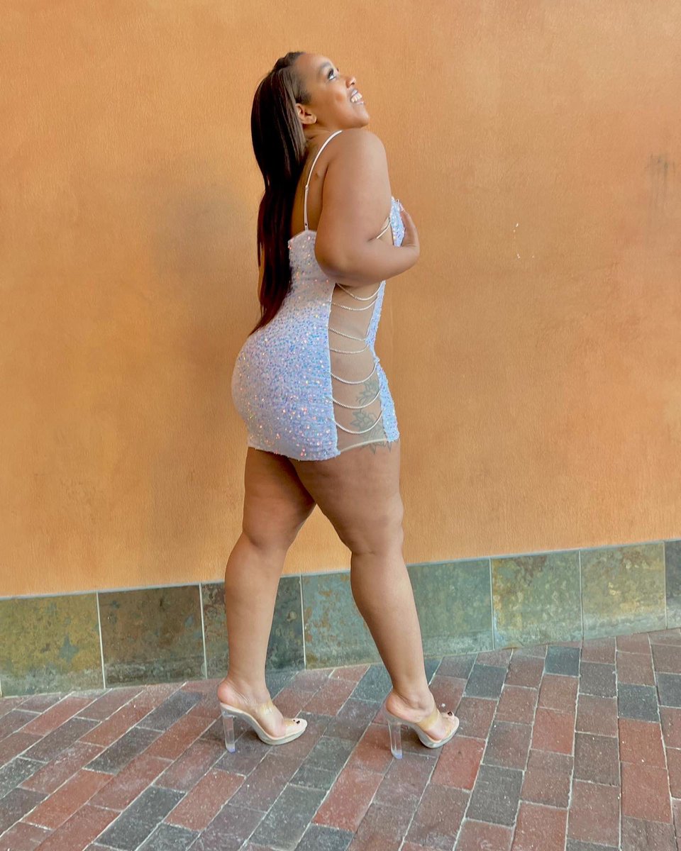 bankroll_mami's tweet photo. Built like a Stallion the symbol of Sags♐️♐️ #birthdaygirl #SagittariusSeason #winterbabe https://t.co/8b7Qy52RtH