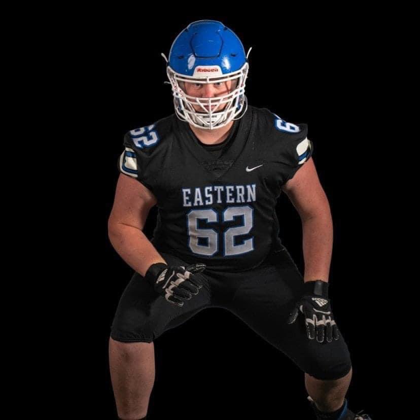 BosemerMedia502's tweet image. Sad News Post : 

Former student athlete of @EasternHS Landon Nokes has tragically passed away. 

Early Sunday morning after getting off of work, he was struck and killed by a wrong way driver. 

Everyone please pray for this man’s family &amp;amp; friends, as well as @EasternHS