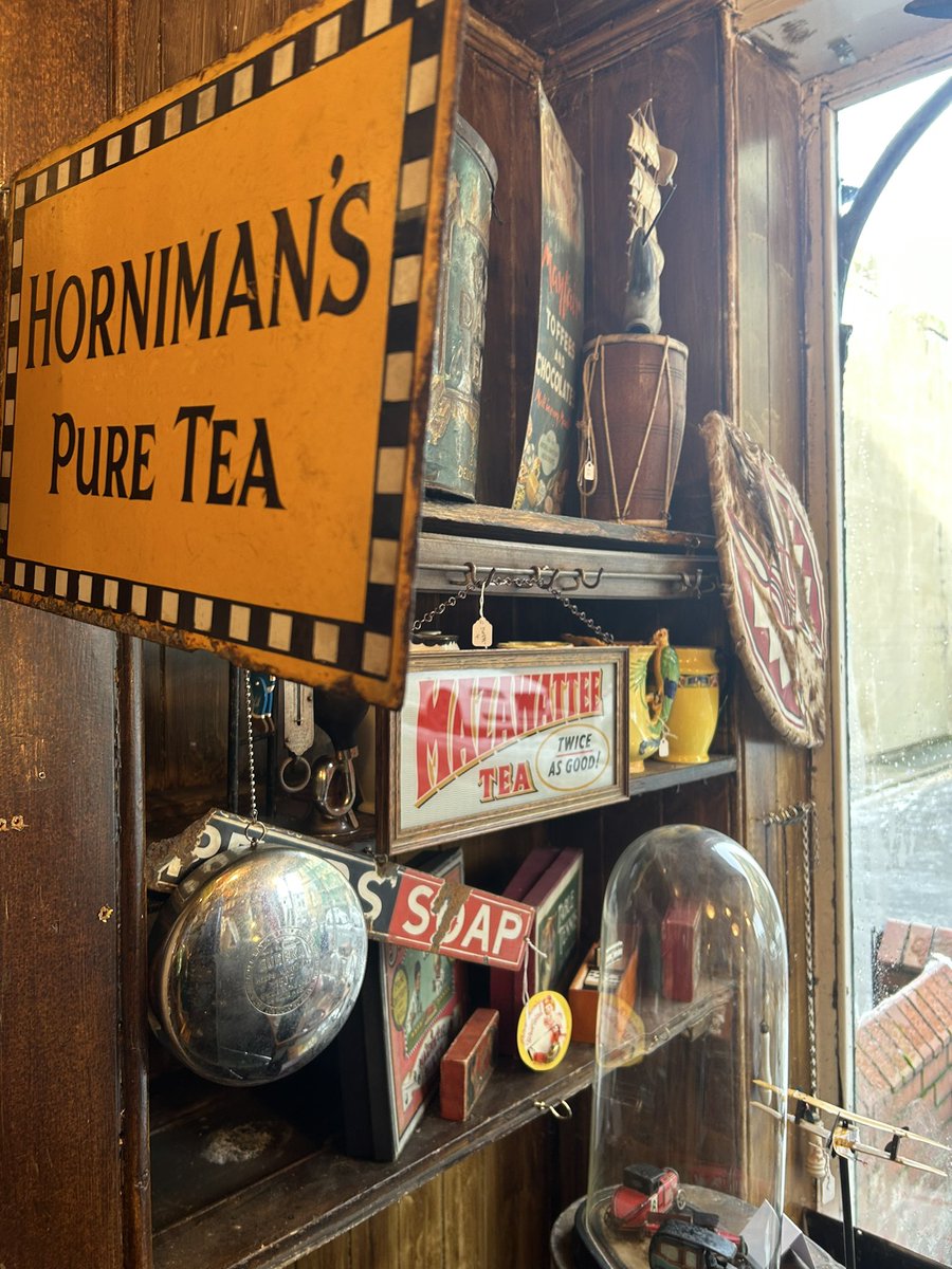 Rex’s Emporium Scarborough will be closed now . Re open on 6th January 2023. Buying or selling only original advertising antiques of great interest.