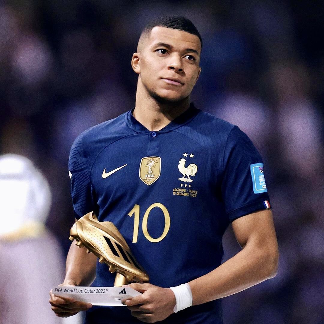 ¿Perdonarías a Mbappé y aceptarías su fichaje por el Real Madrid?

🔄 No. 
❤️ Sí.