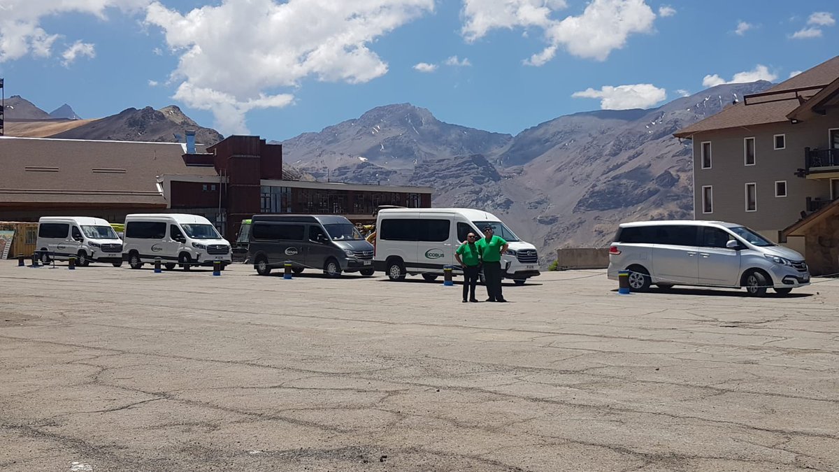 BUSES_ECOBUS's tweet photo. Esperamos que tengan grandes viajes junto a nuestros servicio... Cotiza a través de todas nuestras redes o al 228120060 https://t.co/nNpnIuiQPj