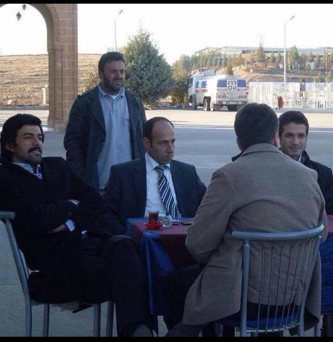 cuneytyilmaz47's tweet photo. Engin kardeşim Kral #EnginAkyürek https://t.co/VySjOryF7g