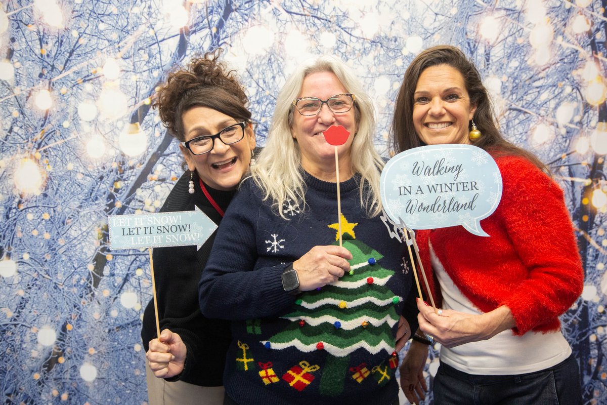 It was a magical night at Carl G. Lauro Elementary for their Winter Wonderland celebration! Big thank you to faculty and staff for making this all possible, and to the students and their families for making it such a huge success! <a href="/LauroCarl/">Carl G. Lauro</a>