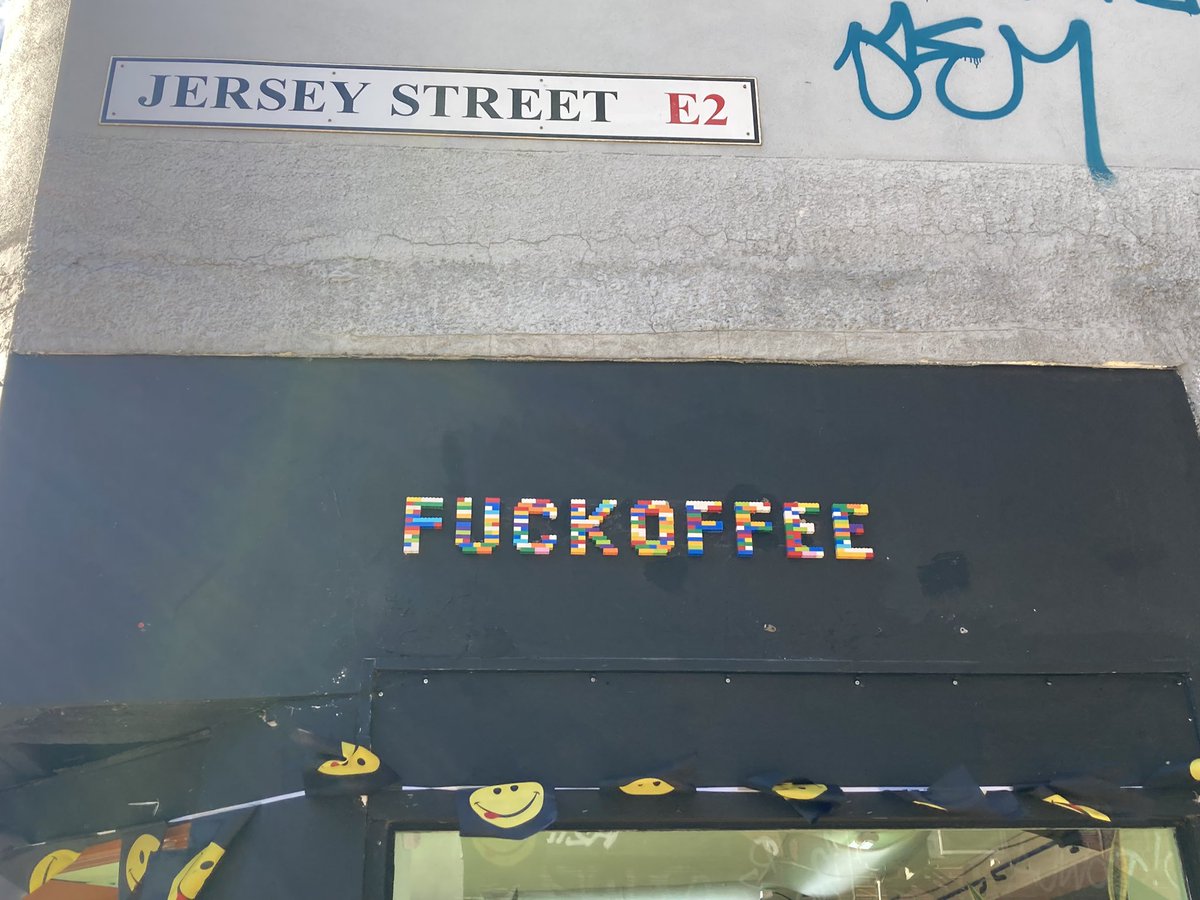 beckyclarelewis's tweet photo. @NoContextBrits This one. Coffee shop in London 😁 #Fuckoffee https://t.co/9TDLcNOoqM