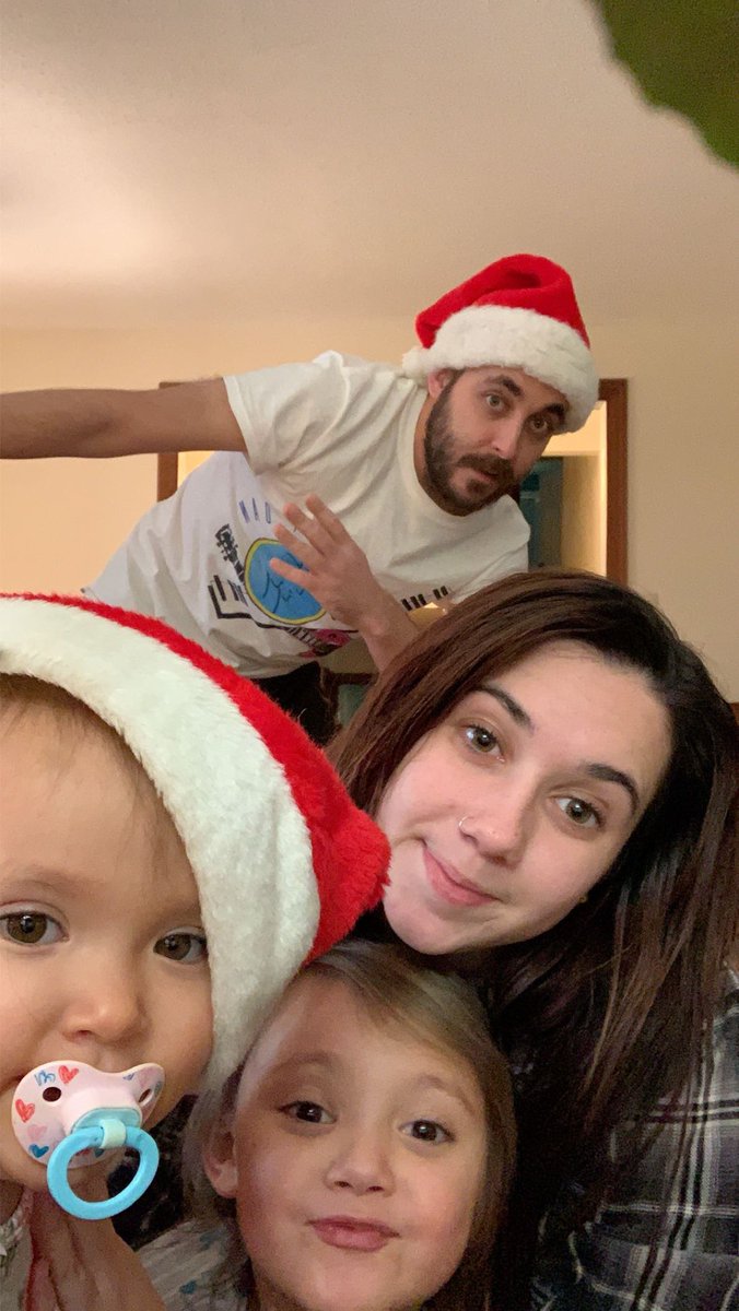 olixia_'s tweet photo. Missing u in this doofy hat https://t.co/XvpAW3YXQm