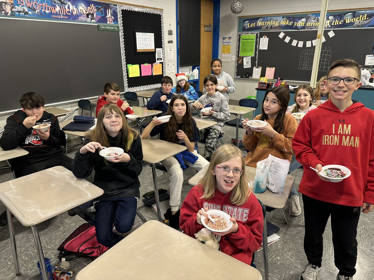 JillAlessandro's tweet photo. @RMS6th We enjoyed making ice cream today to determine whether it was a physical or chemical change! https://t.co/Ks7HGuDFIF