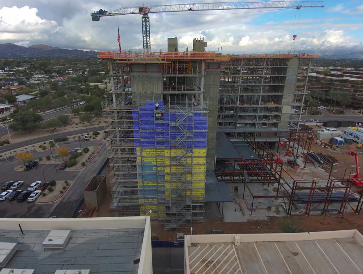 CaesarsAZ's tweet photo. AERIAL UPDATE: Concrete Pours have begun on our TOP FLOOR, LEVEL 11!! π Check out the Christmas Tree our festive team placed on the 7th floor pool deck!! π€©π
#caesarsrepublicscottsdale #coming2024 #happyholidays #laytonconstruction https://t.co/FMEY40MiWD