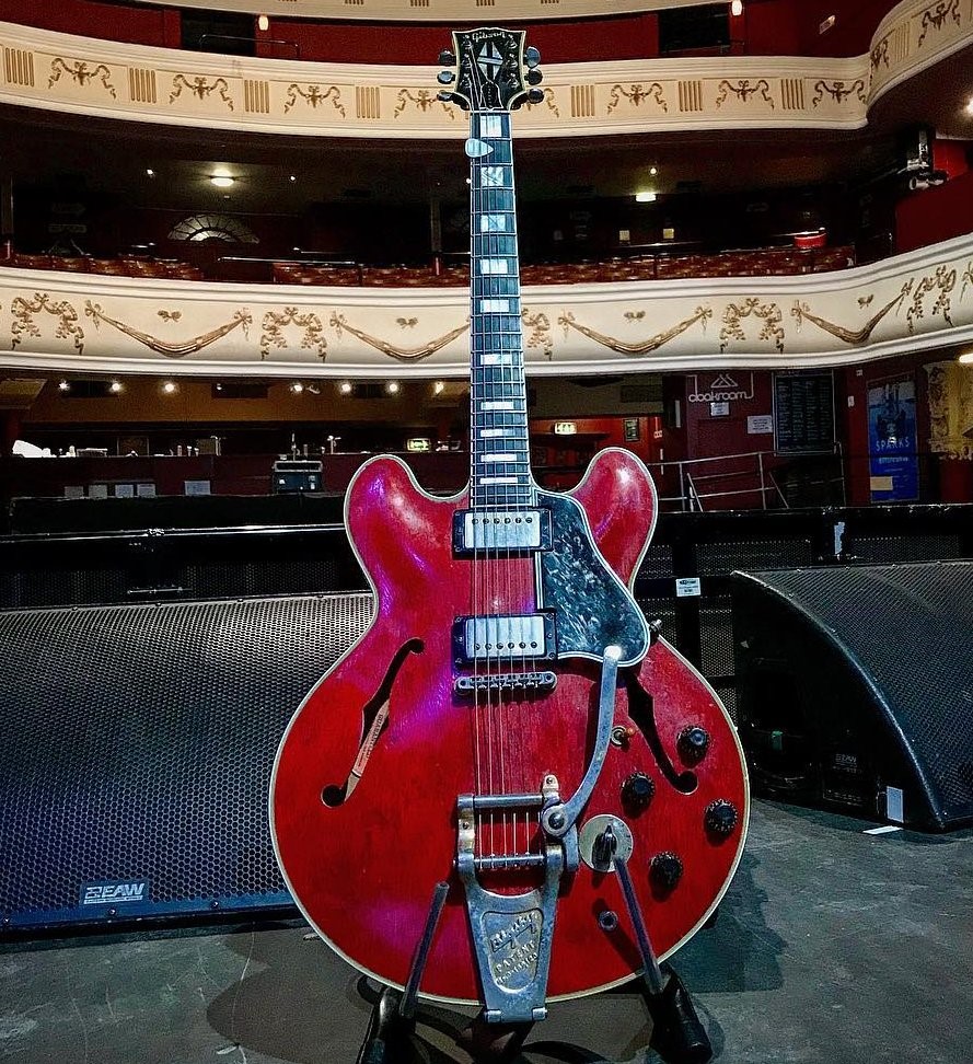Gibson es sale 335 noel gallagher