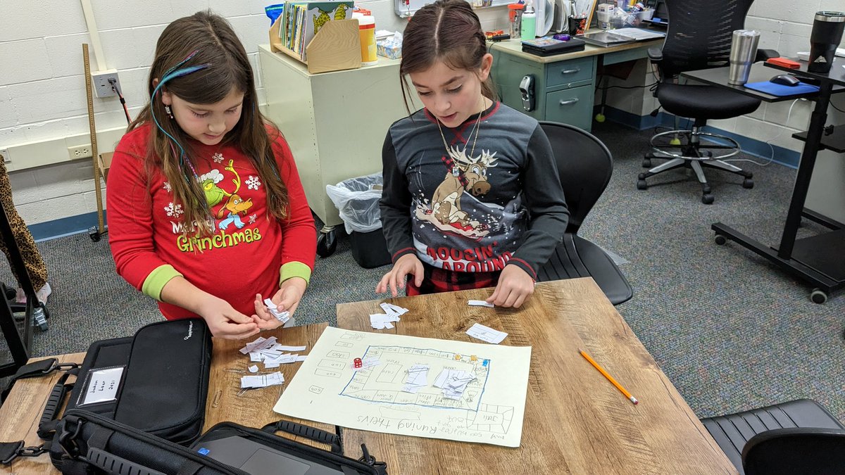 BrianBeining's tweet photo. Inventing board games!
#vbsteam https://t.co/b8kHiudXsU