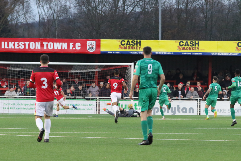 sportsshotsnews's tweet photo. @SouthernLeague1 Prem Central; @ilkestontown_fc 3-0 @Alvechurch1st
Report + 3 pages (239 images) of matchday photography all now online
π https://t.co/KPZp5Z9Ua0
#SL #ITFC #IlkestonTownFC #AFC #AlvechurchFC #NonLeague #Groundhopping https://t.co/GePxxC3Pts