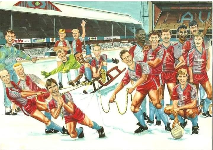 @AlanMcInally Merry Christmas🎄🏐 @Real_AndyGray @gageykev @Thompson1Garry @DegsyMount @marklillis7 @martinkeown5