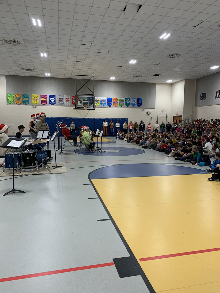 The RHS Jazz Band put on a Holiday Concert for Riddle Elementary this afternoon, and it was great! Now come out and support all of our groups at 7:30pm tonight in the RHS Auditorium!