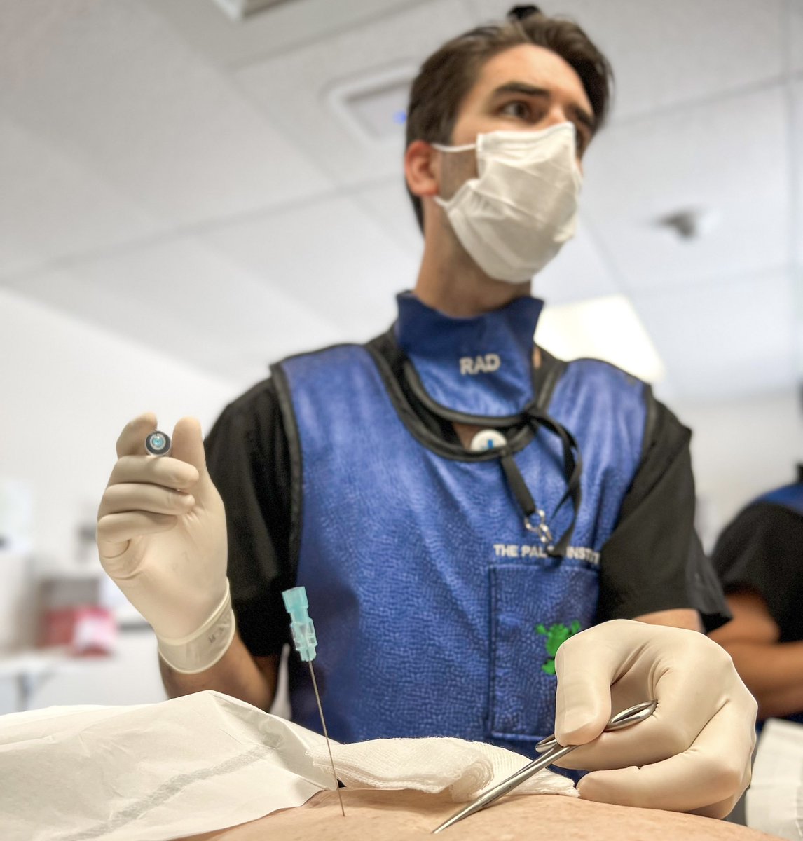 Offering state-of-the-art care for overall spine health through a comprehensive, multi-disciplinary approach to pain management! Schedule your consultation or learn more at cantorspinecenter.com.

#spinehealth #cantorspine #painrelief #southflorida #injections #chronicpain