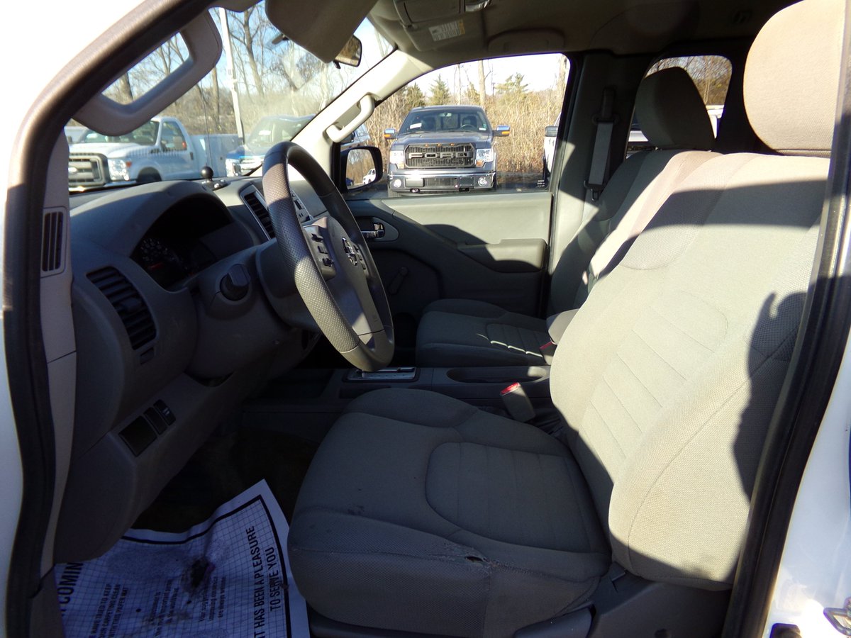 countyautostl's tweet photo. 2016 Nissan Frontier Extra-cab pick-up truck with 125K miles. It has a 2.5L 4 cylinder engine and an automatic transmission.  It is ready to work!! Don't miss out on this super deal! $12,999 #worktruck #pickuptruck https://t.co/j5BAKDqHAE